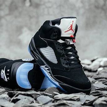 air jordan 5 retro black metallic