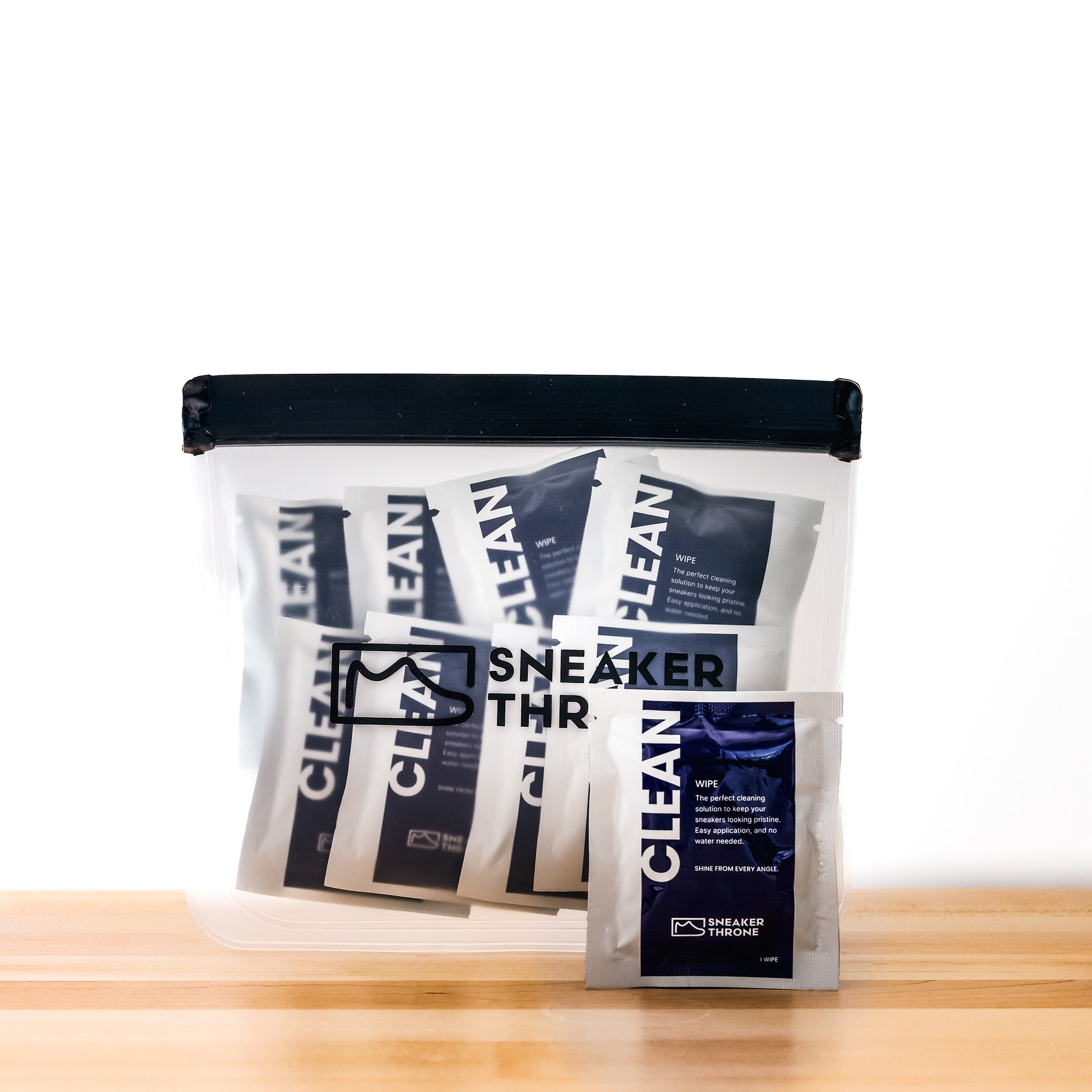 SNEAKER THRONE FREE - Sneaker Wipes - 8pk