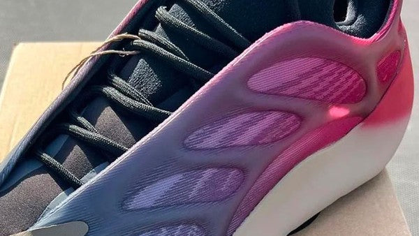 This YEEZY 700 V3 Might Be The Best One Yet