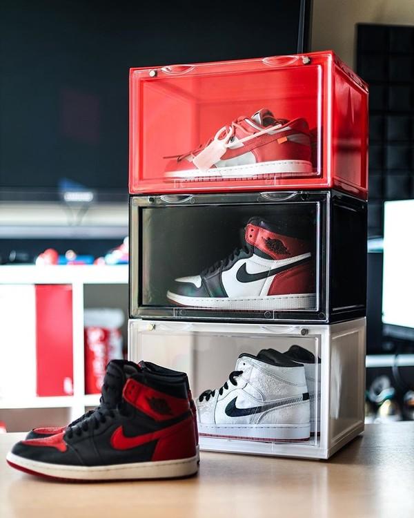 Welcome To The Sneaker Throne Blog