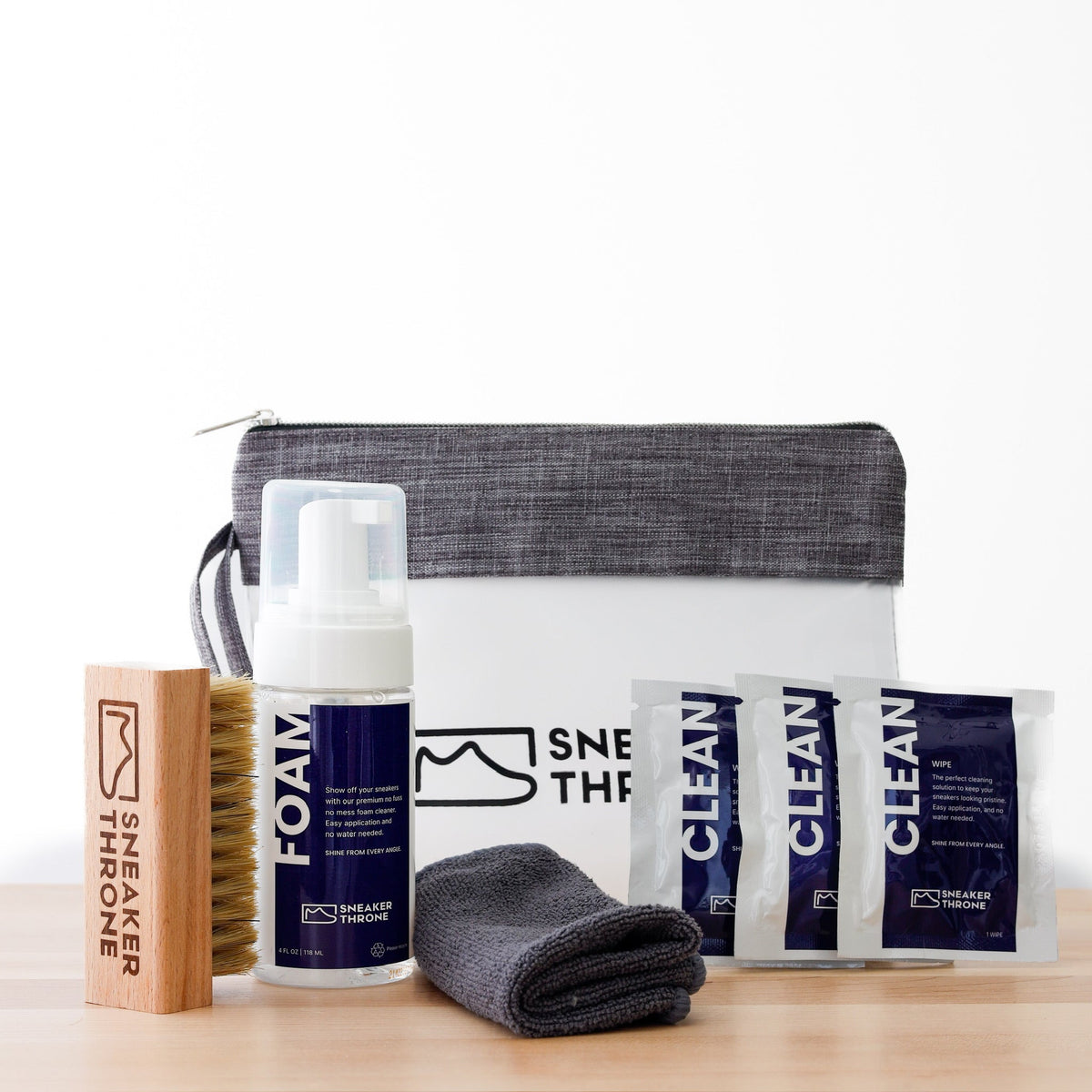 SNEAKER THRONE FREE GIFT - Sneaker Cleaning Kit